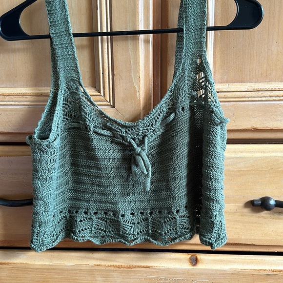 Jolie & Joy 2 piece crop top set. - Picture 2 of 4